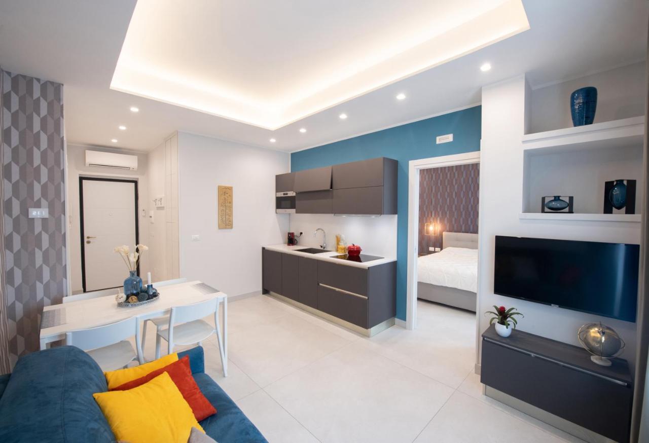Center - E Apartment Neapel